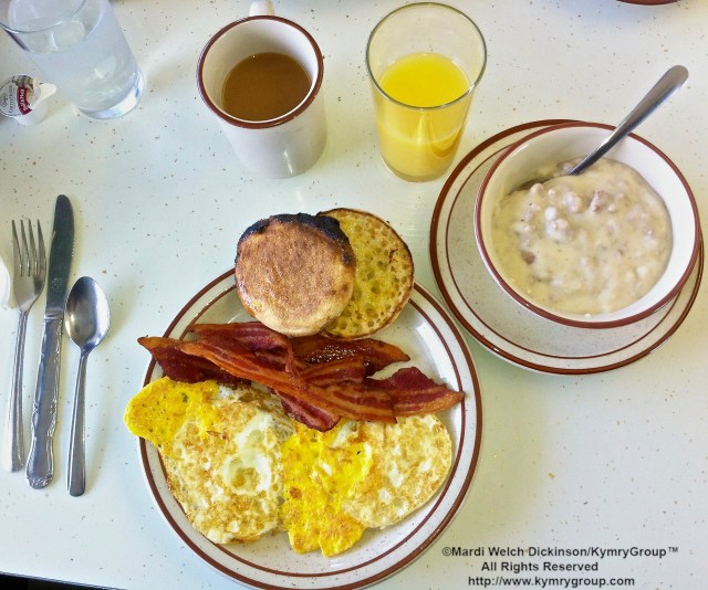 Hearty Breakfast Curtice HY FLASH. ©Mardi Welch Dickinson/ KymryGroup™ All Rights Reserved. http://www.kymrygroup.com.