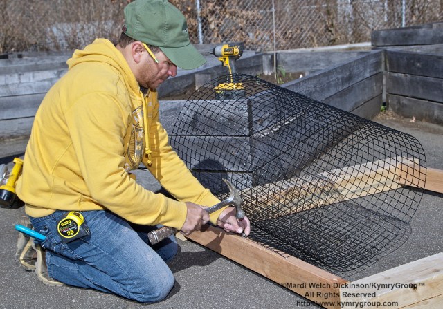 Bedford 2020 VegOut Event held at the Mt. kisco Elelmentary School Community Garden, Mt Kisco, NY. April 6, 2013. ©Mardi Welch Dickinson/Kymry Group. All Rights Reserved.