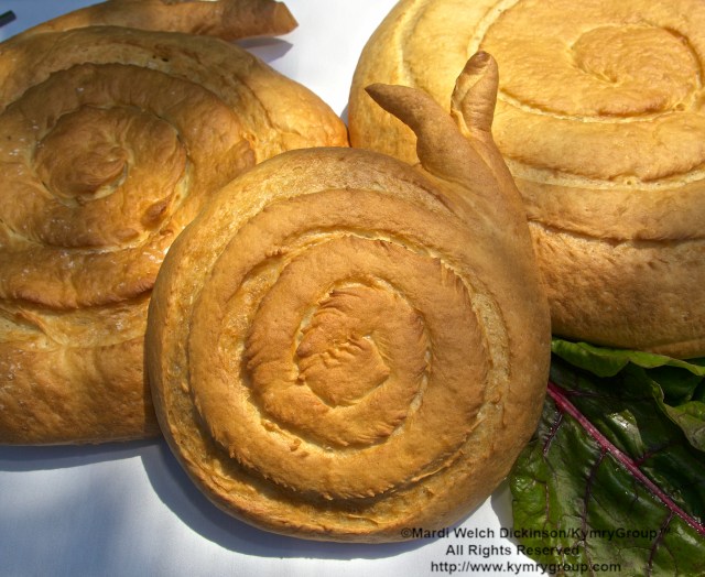 Snail Bread, Tarry Lodge Westport CT was Awarded the "Snail Of Approval" by Slow Food Metro North on June 29, 2003. ©Mardi Welch Dickinson/KymryGroup. All Rights Reserved.